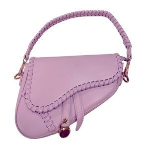 Woman’s Fashion Saddle Bag